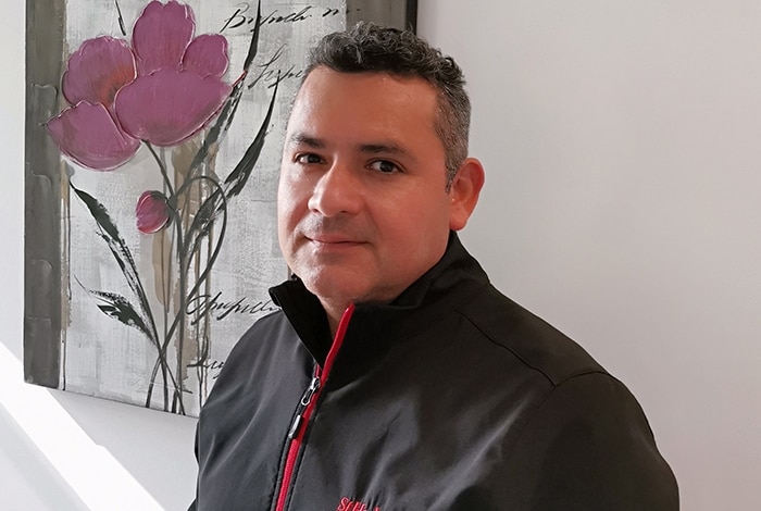 Edilberto Parada Viscarra, Supervisor at the St-Hubert Boisbriand Plant